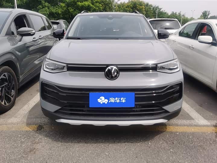 Volkswagen Tharu 2025 2025款 新锐 300TSI 锐享版