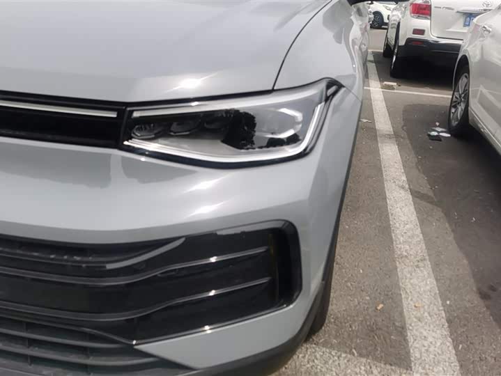 Volkswagen Tharu 2025 2025款 新锐 300TSI 锐享版