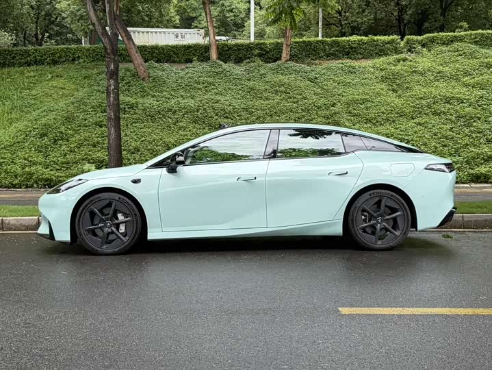 GAC Hyptec GT 2024 2024款 全球款 710特高压激光雷达版