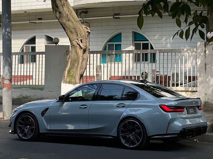 BMW M3 2021 2021款 M3四门轿车 雷霆版