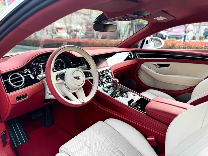 2024 Bentley Continental GT