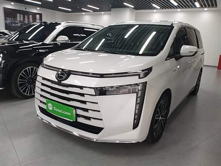 Zdjęcie 2 - GAC Trumpchi E8