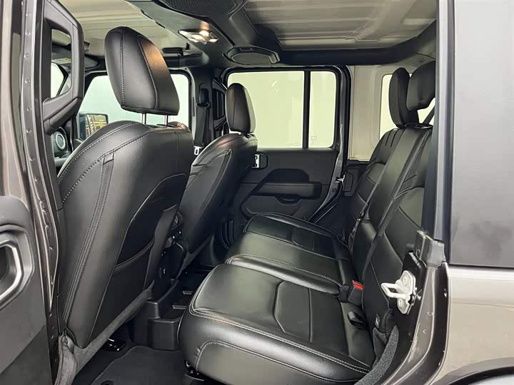 Jeep Wrangler Hybrid 2021 2021款 四门 2.0T 4xe 撒哈拉