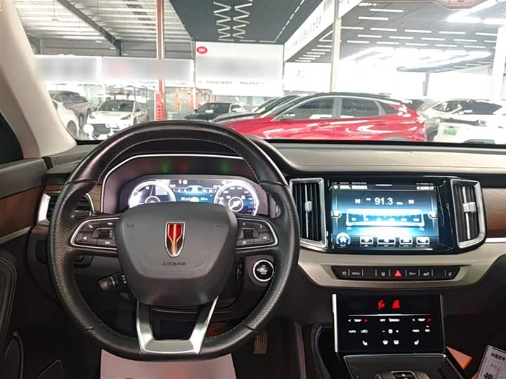 صورة 6 - Hongqi HS7
