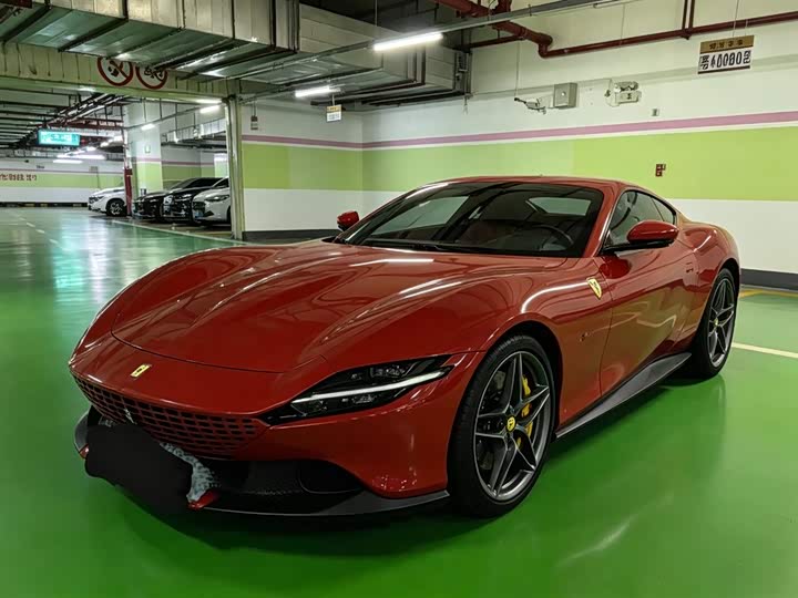 Фото 1 - Ferrari Roma