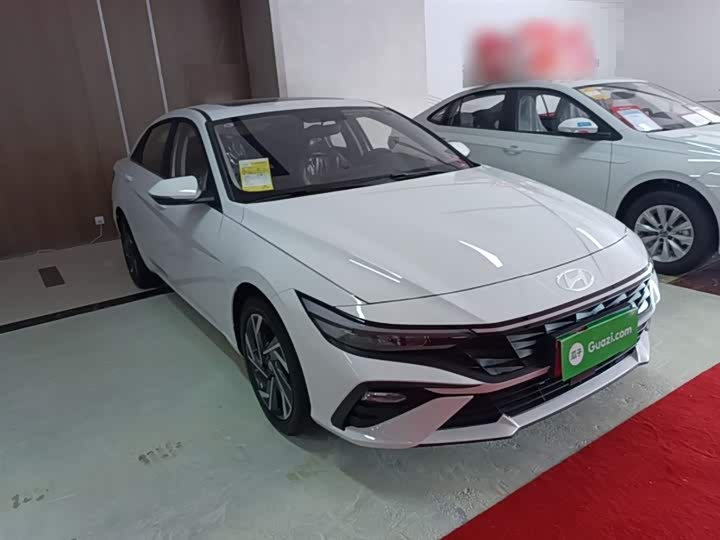 Фото 4 - Hyundai Elantra N line