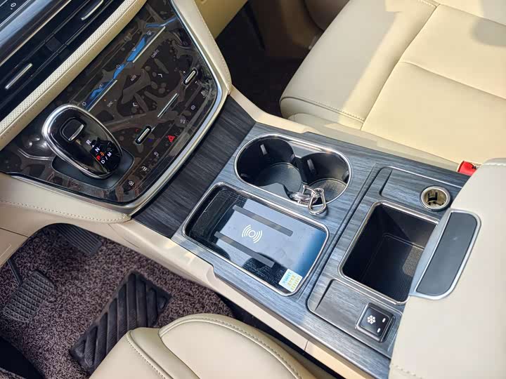 Фото 8 - Buick GL8 ES