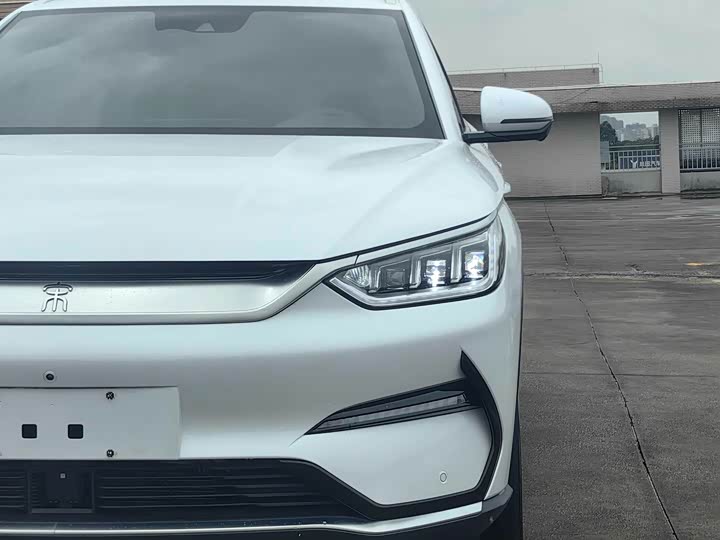 Photo 4 - BYD Song Plus Hybrid/EV