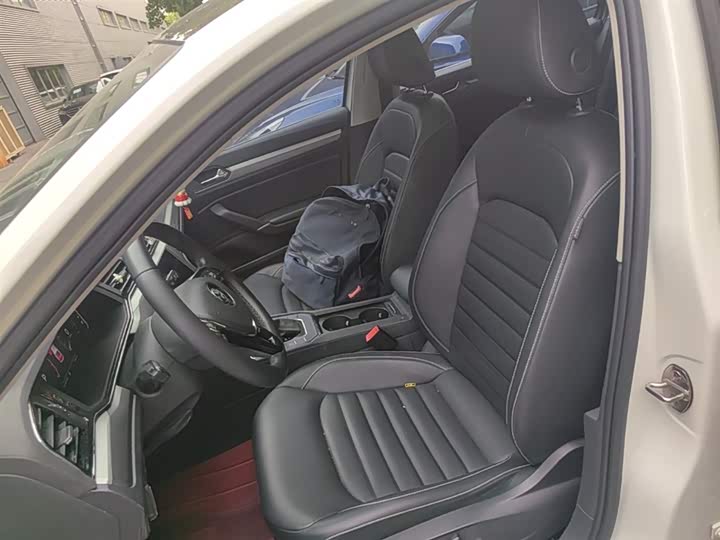 Фото 8 - Volkswagen Lamando L