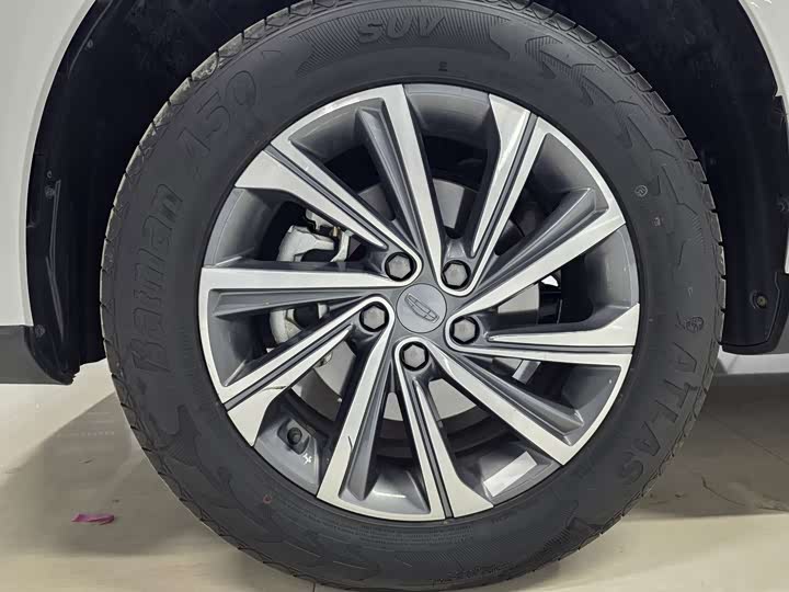 Geely Vision X6 2021 2021款 PRO 1.4T 自动尊贵型