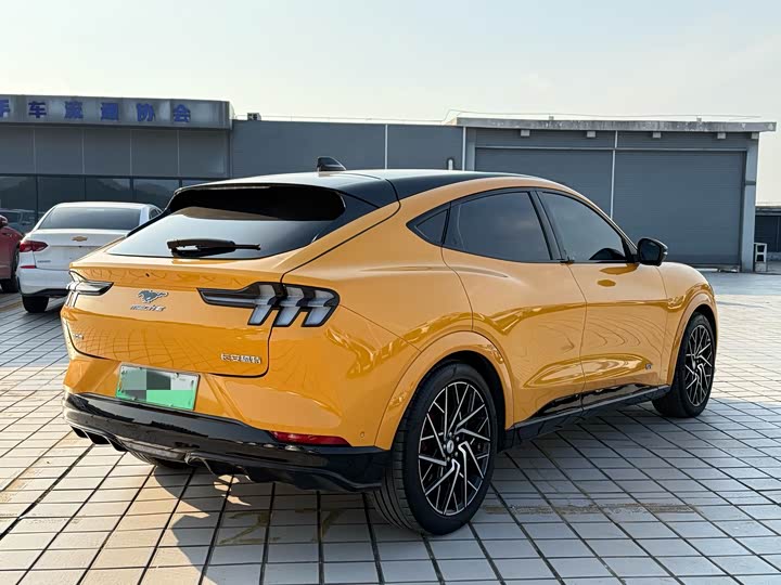 2024 Ford Mustang Mach-E