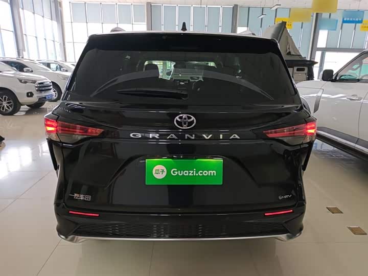 Toyota Granvia 2026 2026款 2.5L混动 豪华版