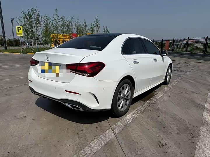 Фото 7 - Mercedes-Benz A-Class