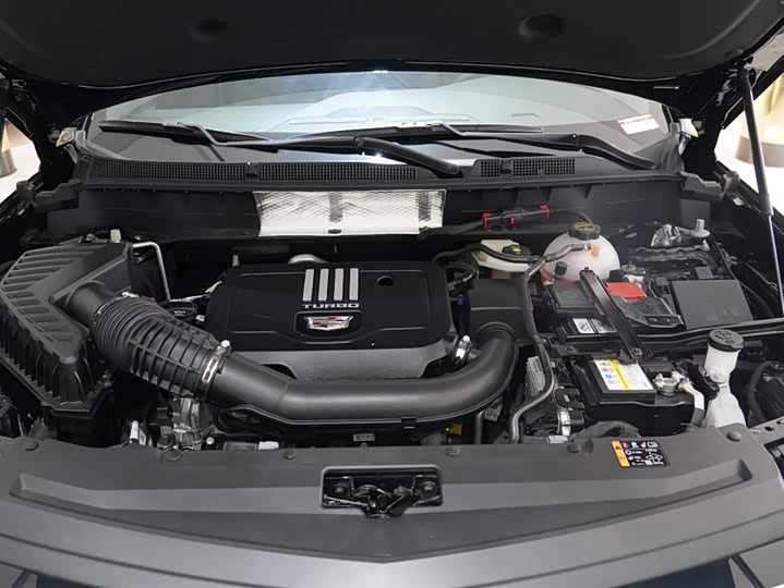 Cadillac XT6 2025 2025款 2.0T 六座四驱豪华行政经典版