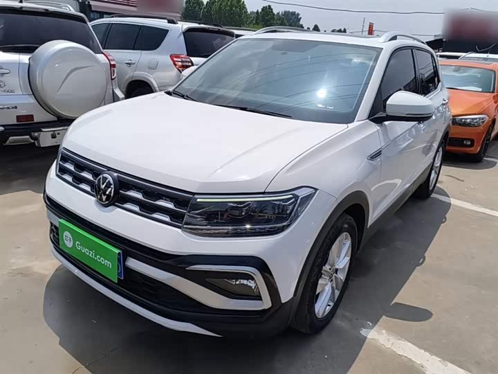 صورة 2 - Volkswagen T-Cross