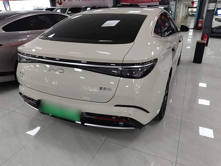 BYD Seal 07 DM-i Hybrid 2025 2025款 DM-i 1.5L 125km 豪华型