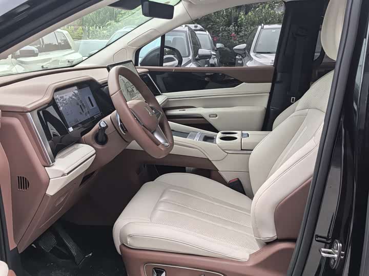 BYD Xia 2025 2025款 DM-i 1.5T 180km 卓越型