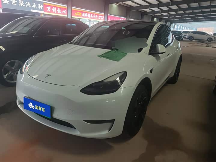 Zdjęcie 1 - Tesla Model Y