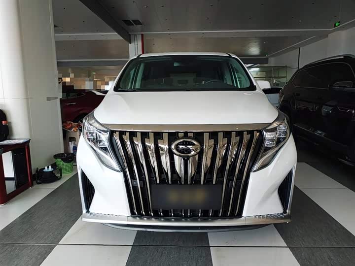 Фото 3 - GAC Trumpchi M8