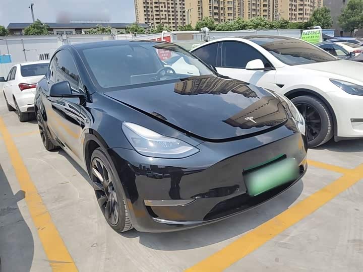 Photo 4 - Tesla Model Y