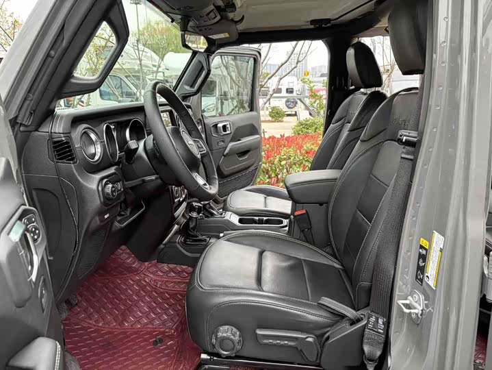 Jeep Gladiator 2022 2022款 3.6L 先行版