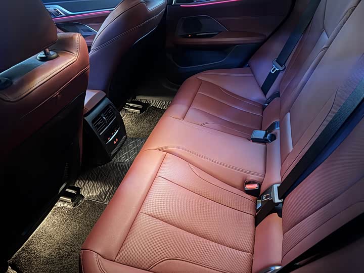 Zdjęcie 6 - BMW 4 Series