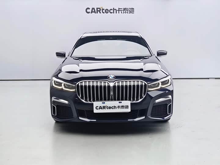Zdjęcie 2 - BMW 7 Series