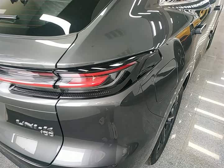 Changan UNI-K Hybrid 2023 2023款 智电iDD 1.5T 135km智趣型