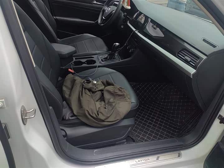 Volkswagen Lavida 2021 2021款 1.5L 自动舒适版