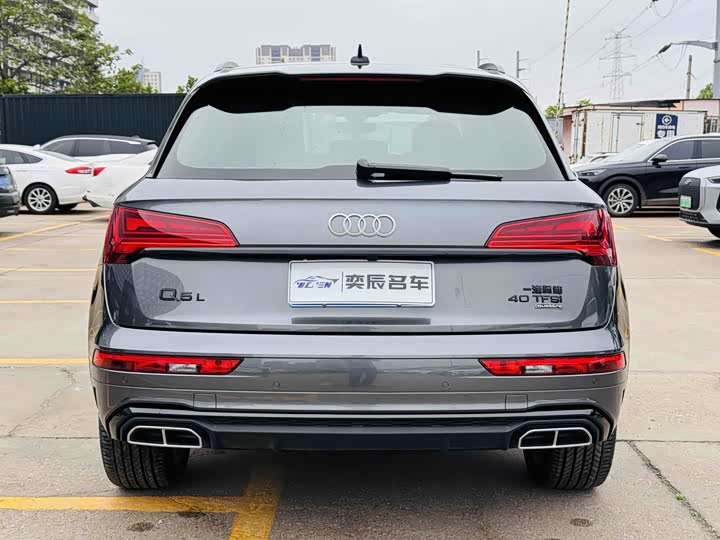 Audi Q5L 2021 2021款 40 TFSI 进享人生版