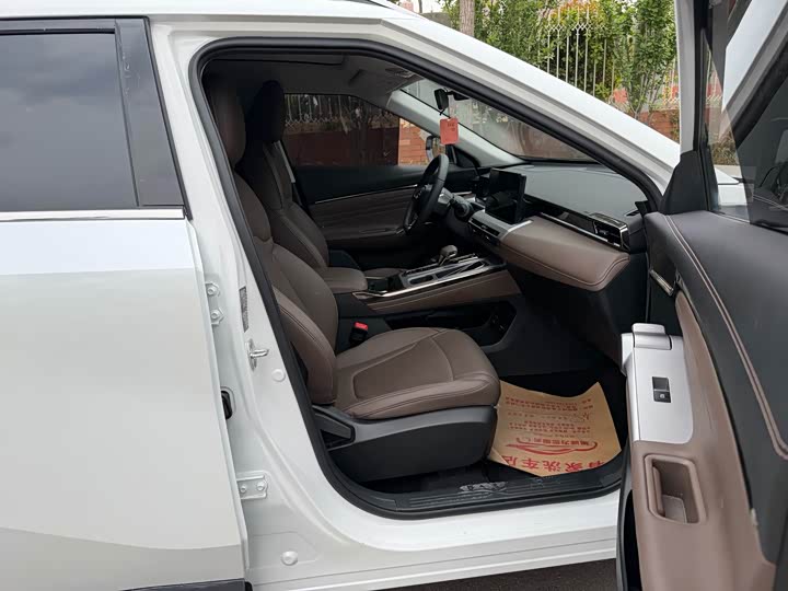 Фото 9 - GAC Trumpchi GS4