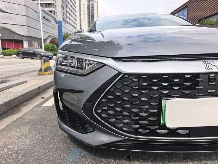 Фото 3 - BYD Han