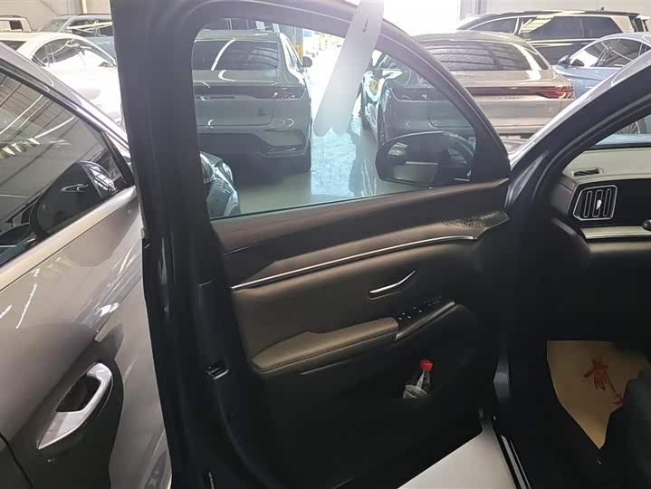 Фото 7 - BYD Song Pro Hybrid