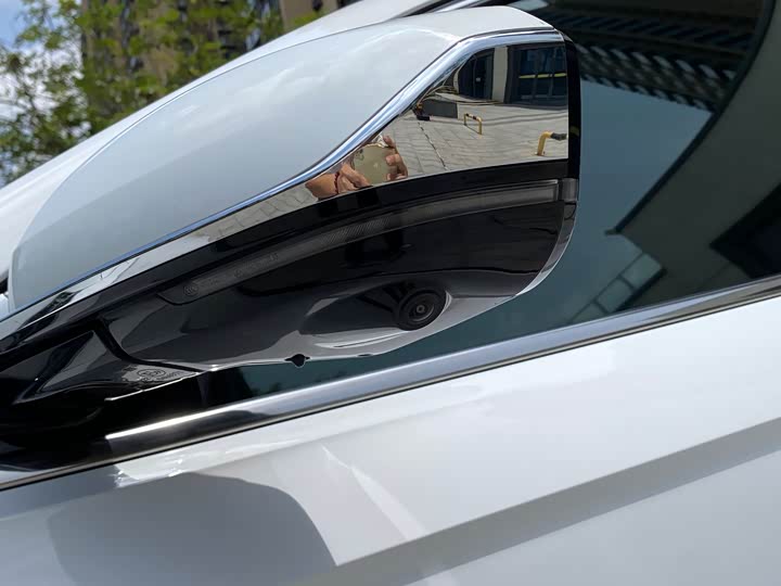 Фото 6 - Geely Preface
