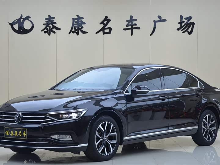 Фото 1 - Volkswagen Magotan