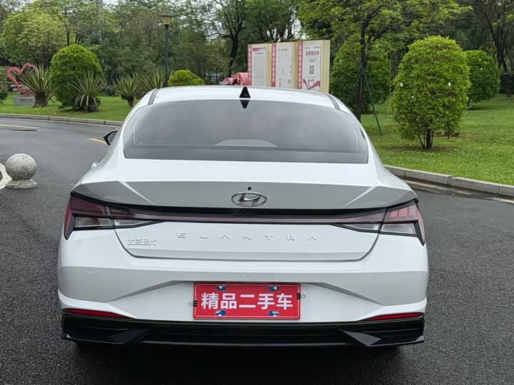Фото 6 - Hyundai Elantra N line