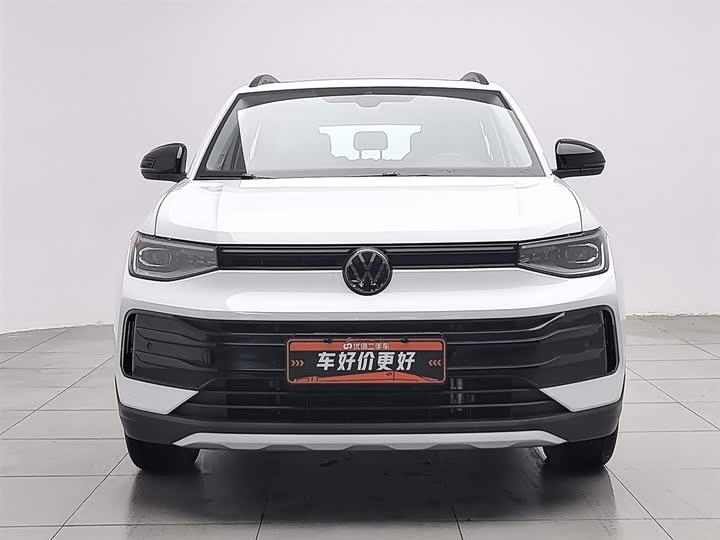 Volkswagen Tharu 2025 2025款 新锐 300TSI 锐意版