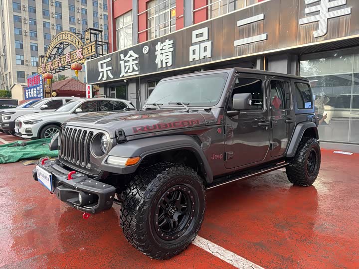 Photo 2 - Jeep Wrangler