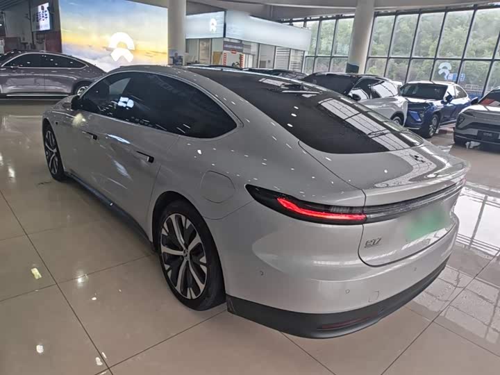 2024 Nio ET7