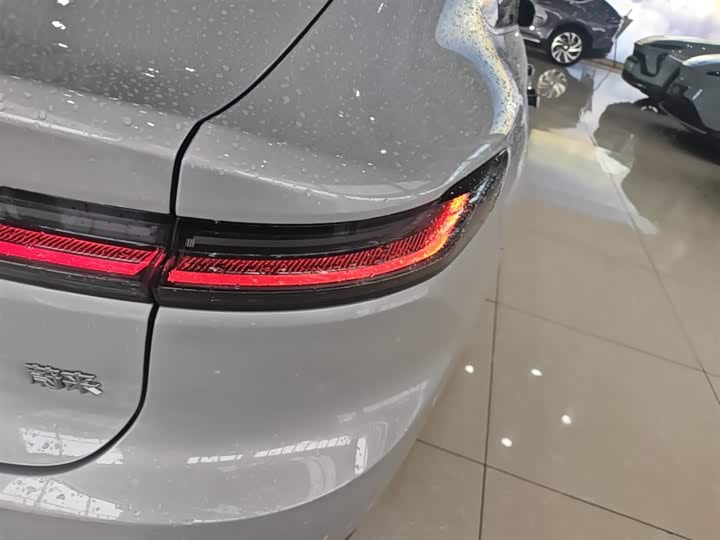 Nio ET7 2024 2024款 100kWh 行政版