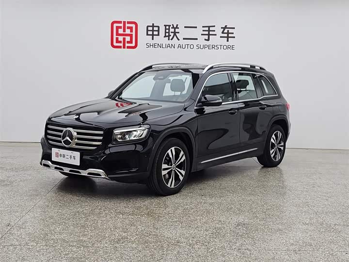Photo 1 - Mercedes-Benz GLB-Class