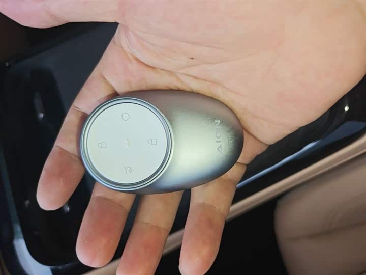 GAC Aion V 2026 2026款 埃安霸王龙 家庭版 650 智豪版