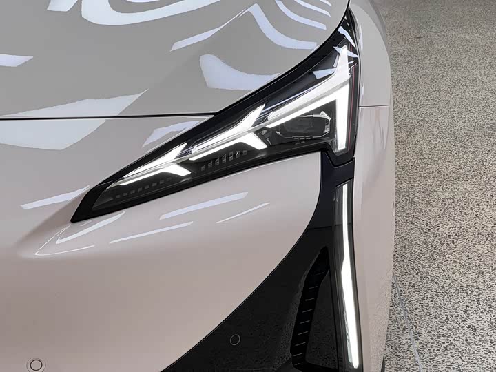 BAIC Arcfox Alpha S5 2025 2025款 560MAX 185kW