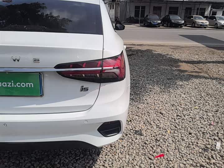 Roewe i5 2021 2021款 1.5L 手动钻石版