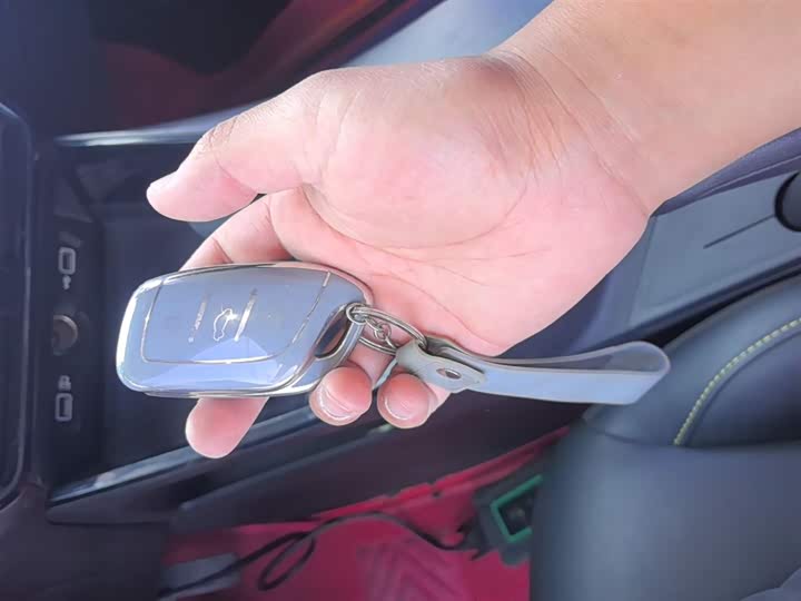 Roewe i5 2021 2021款 1.5L 手动钻石版