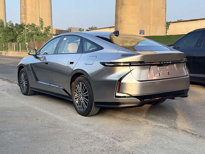 2026 Lexus ES