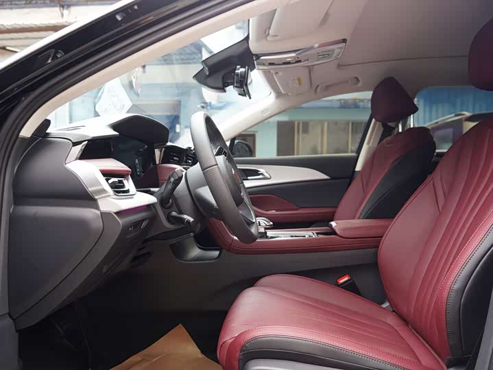 Zdjęcie 5 - Hongqi H5