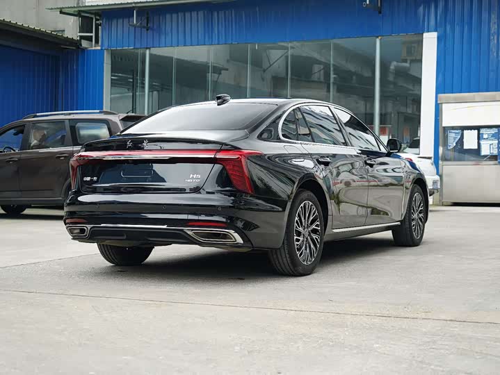 Zdjęcie 7 - Hongqi H5