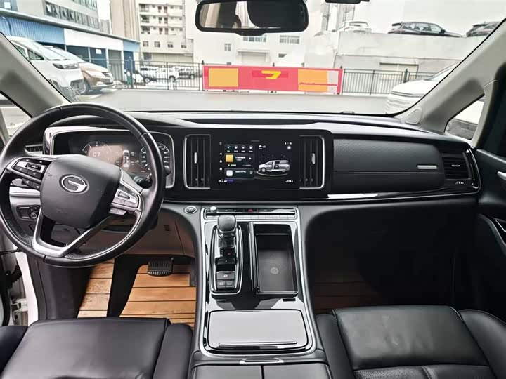Фото 6 - GAC Trumpchi M8