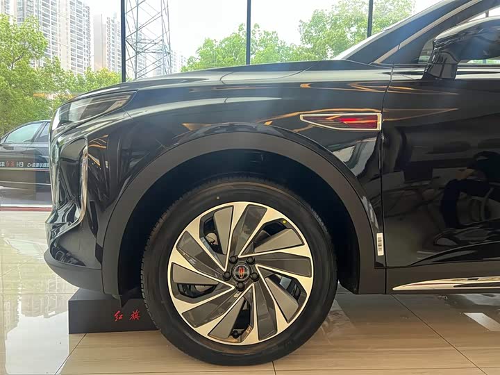 2025 Hongqi HS7 Hybrid